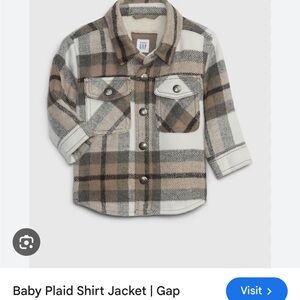 NWT baby GAP Cream and Gray Plaid sherpa-Lined shacket 6-12m